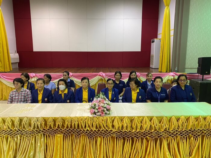 โครงการ "สูงวัยอย่างมีคุณภาพ จัดการตนเองได้เต็มศักยภาพแบบองค์รวม" โดยการ ร่วมกันของ 4 สถาบัน เครือข่าย สสอท โซน 1