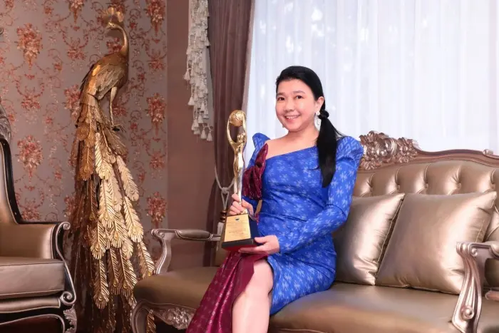 อธิการบดีมหาวิทยาลัยกรุงเทพธนบุรี รับรางวัล “ผู้บริหารแห่งปี 2564” (CEO THAILAND AWARDS 2021)