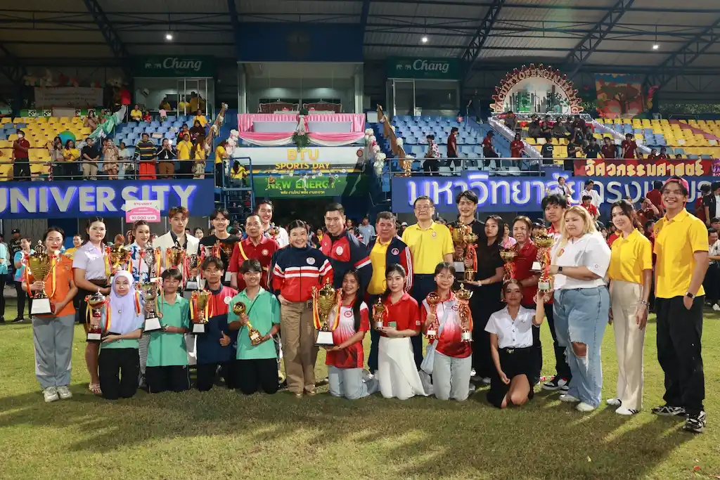 พิธีเปิดสุดยิ่งใหญ่! “SPORTS DAY 2024” มกธ. รวมพลังแห่งกีฬาและความสามัคคี
